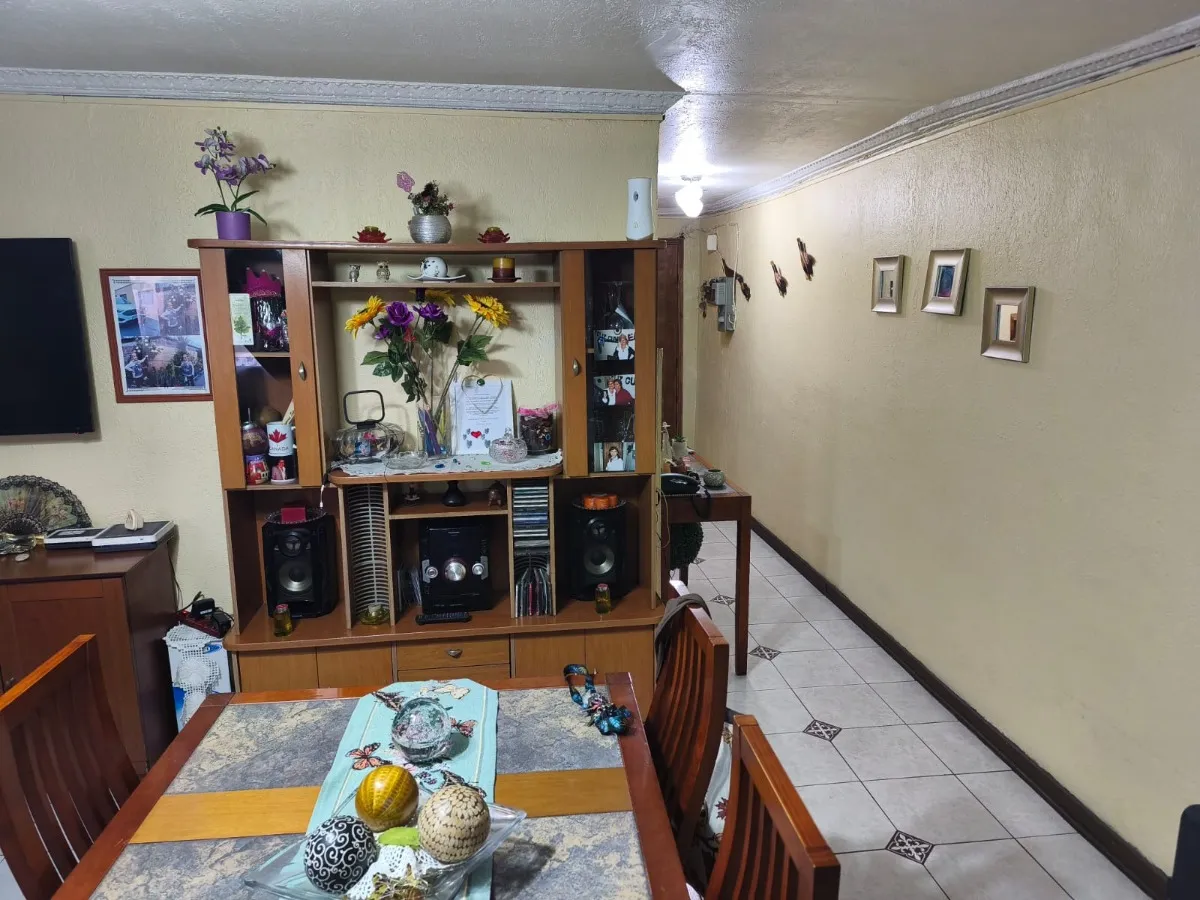 Imagen 4 de 25 de Casa En Arriendo | 3 Dormitorios | Amplios Espacios