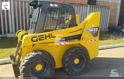 Imagem 5 de 8 de Minicarregadeira Gehl 5640