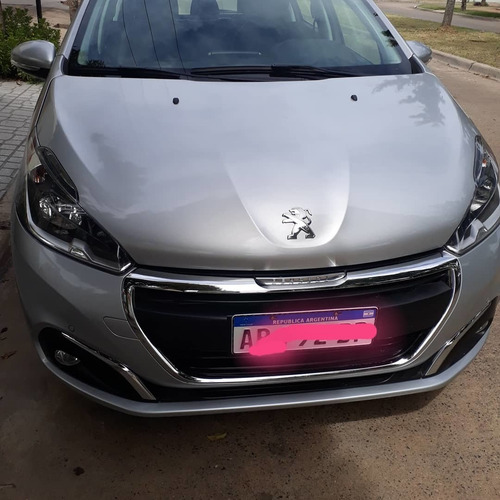 Peugeot 208 1.6 Feline 2017