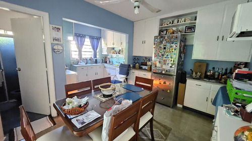 Casablanca - Casa En Reyes A Pasos De Luis Alberto De Herrera
