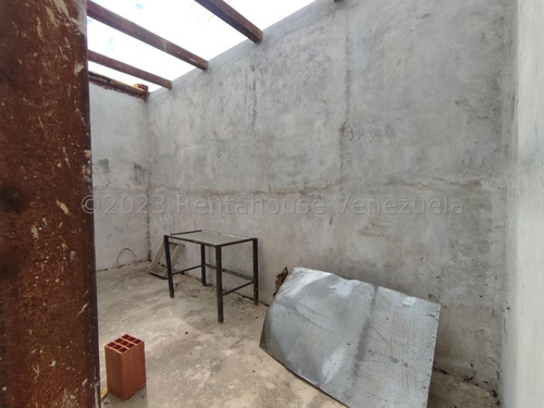 Fondo Comercio Negocio En Venta Circulo Militar Las Delicias Avance Infraestructura Oportunidad Inversion Maracay Estef 23-21459