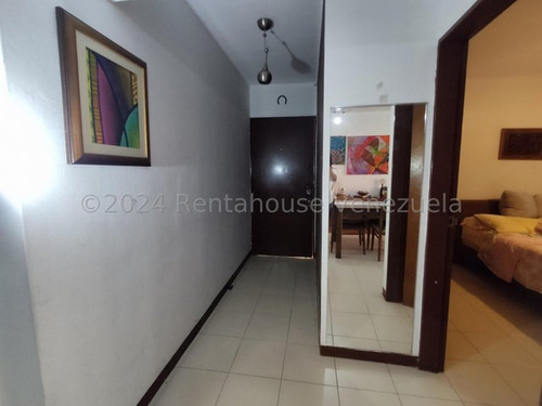 Apartamento En Venta, Guaicay Mls #24-18662