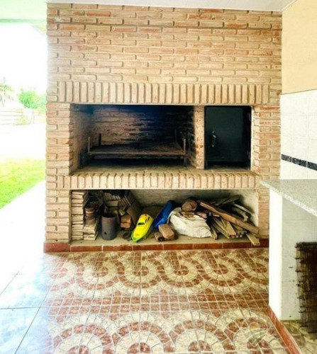 Casa En Venta - 3 Dormitorios 2 Baños - 636mts2 - General Belgrano