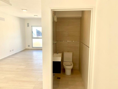 Imagen 2 de 13 de Cossio 6262 A Estrenar Ph 2 Amb Con Patio Planta Baja Sin Expensas Entrega Julio/agosto