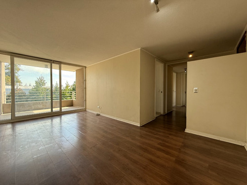 Moderno / Colegio Lincoln / Strip Center