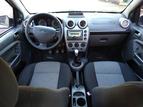 Ford Fiesta 1.6 Max One Edge Plus 2011