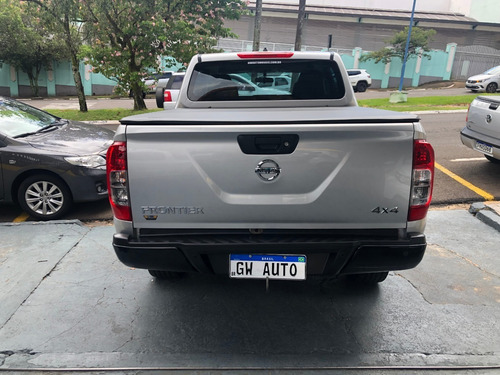 Imagem 4 de 11 de Nissan Frontier 2.3 Cd S 4x4 Diesel 2020