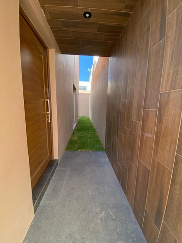 Casa Sola En Renta En Villa Magna, San Luis Potosí, San Luis Potosí
