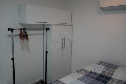 Imagem 7 de 10 de Apartamentos - Ref: L1912