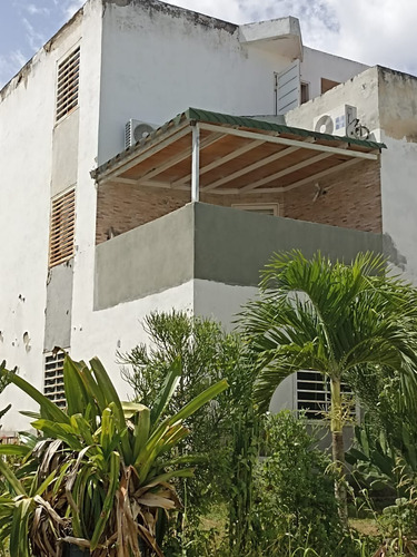 Imagen 13 de 13 de Apartamento Totalmente Remodelado En Urb. Colinas De Valle Arriba Guatire.