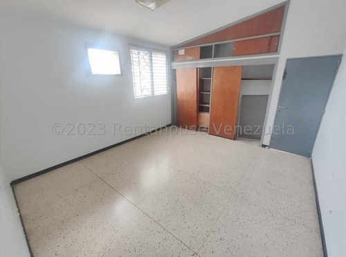 Imagen 17 de 30 de Oportunidad De Adquirir Edificio En Venta En Nueva Segovia Zona Este De Barquisimeto Lara, Rc