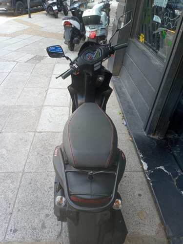 Imagen 10 de 20 de Kymco Agility 125 Okm Ahora Cordasco Negro Mate