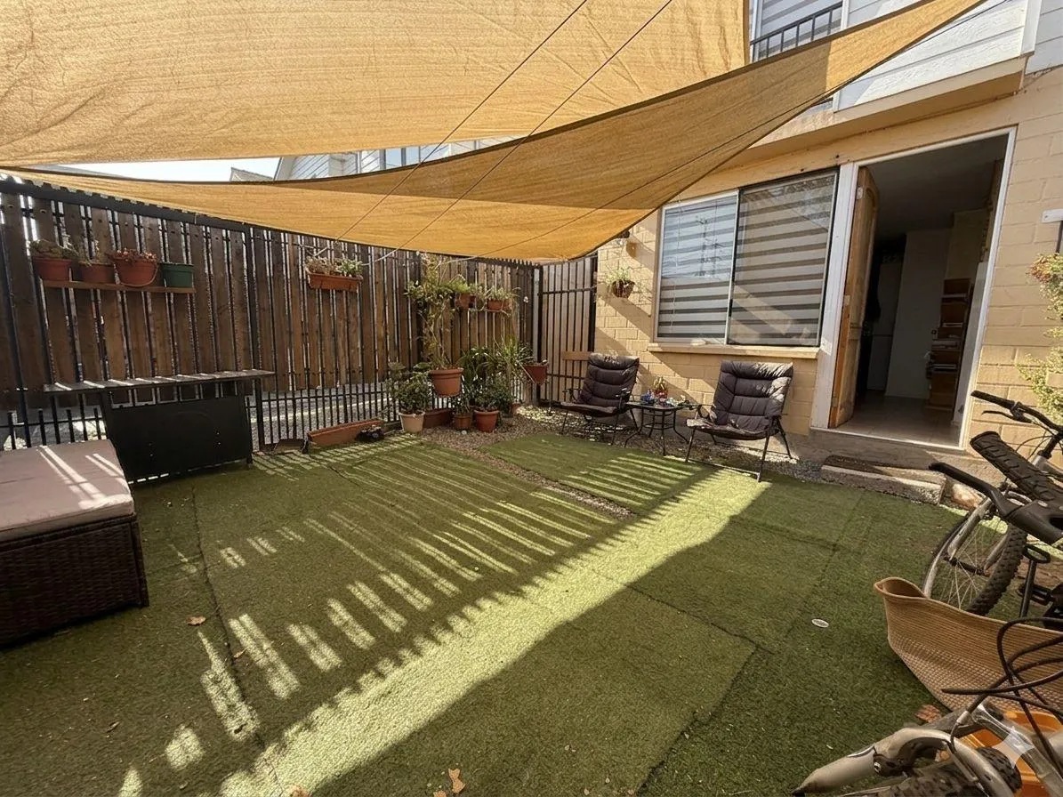 Imagen 1 de 12 de En Venta Casa En Valle Grande Lampa