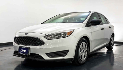Imagen 1 de 15 de 31965 - Ford Focus 2016 Con Garantía At