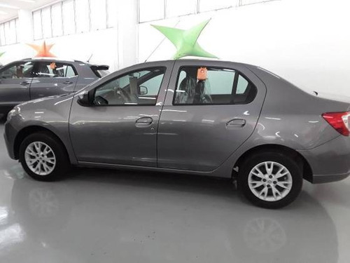 Imagem 8 de 9 de Renault Logan 1.0 12v Sce Flex Zen Manual