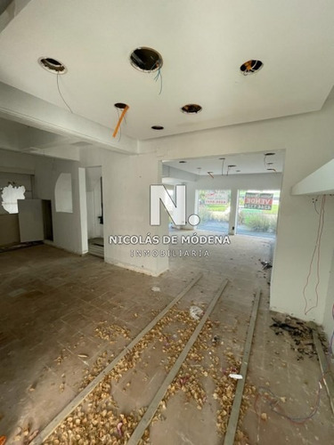 Espectacular Local En Venta- Ref: 2752