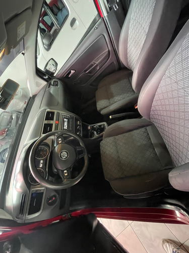 Volkswagen Suran 1.6 Comfortline 101cv