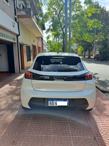 Peugeot 208 1.6 Feline Tiptronic