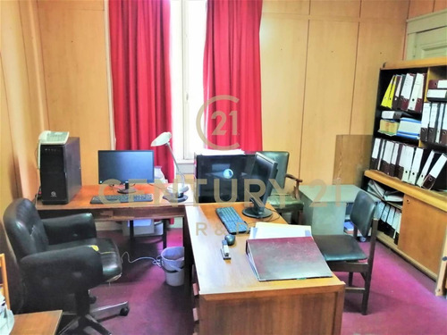 Imagen 10 de 15 de Venta De Oficina Con 254mts2 Y 1e, En Calle Dieciocho, Sa...