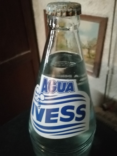 Botella Ivess Cerrada Original Con Agua De Coleccion