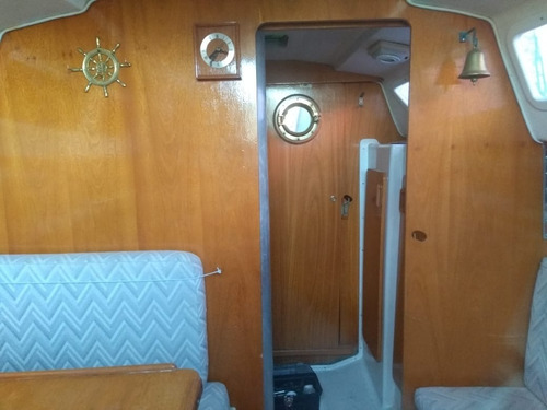 Imagen 3 de 6 de Hr26 . Volvo 20 Hp Excel . Velas North .self