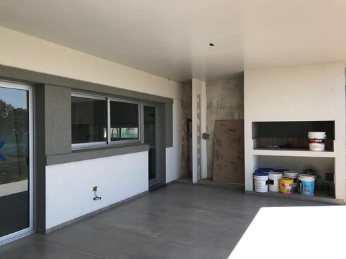 Imagen 22 de 22 de Casa De 3 Dormitorios Puerto Roldán Barrio Privado