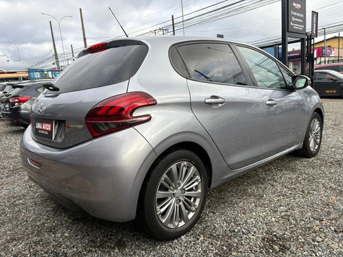 Peugeot 208 2019