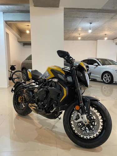 Imagen 17 de 19 de Mv Augusta
