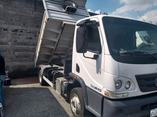 Mb Acello 815 C/ Caçamba De 3 Mts Cubicos