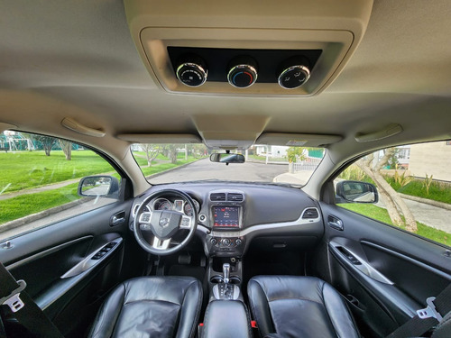 Dodge Journey 2.4 Se 7 Pasajeros full