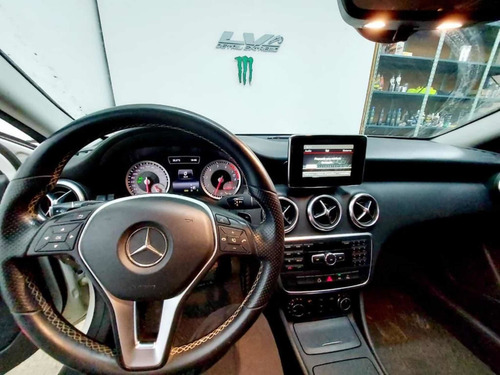 Mercedes-Benz Clase A 1.6 A 200 At Urban B.efficiency 156cv