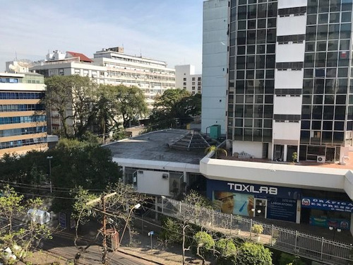 Imagem 16 de 21 de Flat Em Rio Branco, Porto Alegre/rs De 79m² 1 Quartos À Venda Por R$ 350.000,00 - Fl2119133-s