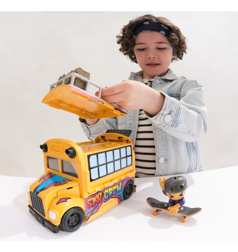Dude Sk8 Crew Playset Gml