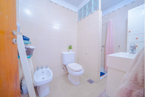 Imagen 14 de 30 de Venta Casa Multifamiliar En Parque Avellaneda