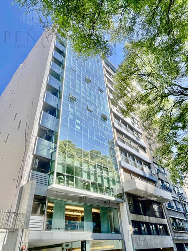 Piso  De Categoría Aaa 285 M2 - Recoleta Retiro - Seguridad 24 Hs Y  2 Cocheras