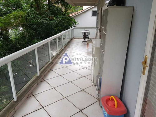 Imagem 13 de 30 de Lagoa, 6 Quartos, Sendo 2 Suítes, Varanda, 2 Vagas!! - 11313