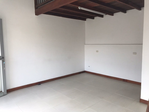Imagen 3 de 7 de Local Comercial En La Ceja (oriente Antioqueño)