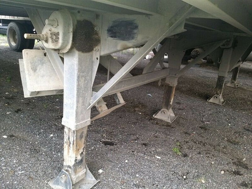 Imagen 12 de 12 de Caja Seca Marca Fruehauf Para Semiremolque Trailer 40 Pies