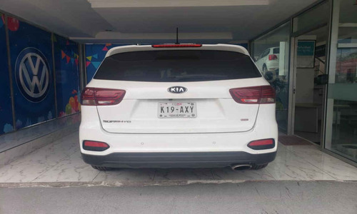 Imagen 2 de 5 de Kia Sorento 2019