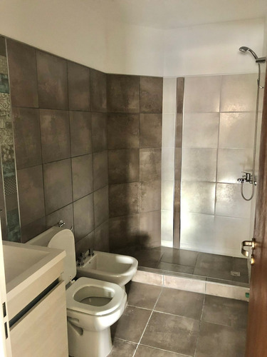 Departamento En Venta - 1 Dormitorio Con Cochera