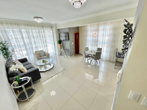 A150 Evaristo Morales - Apartamento Con Terraza En Venta De 1 Habitación | 1.5 Baños | 1 Parqueo