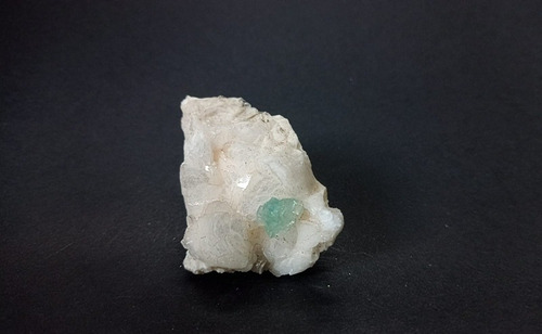 Fluorapofilita Verde Y Estilbita - Ixtlan Minerales