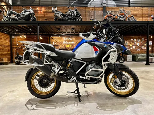 moto bmw r1250gs adventure 2020