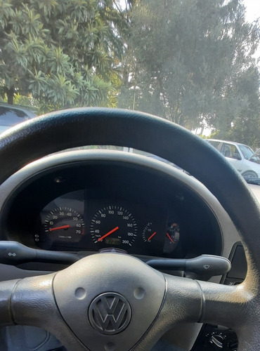 Volkswagen Gol 1.6 Plus Mi 1999
