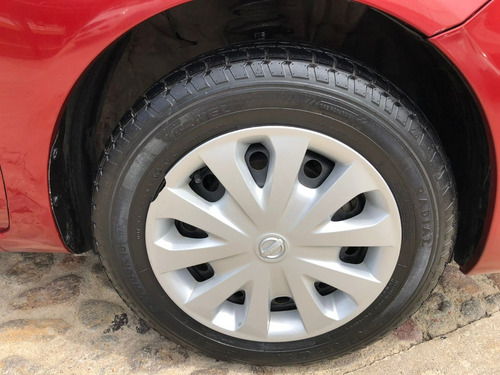 Imagen 14 de 15 de Nissan Versa Sense
