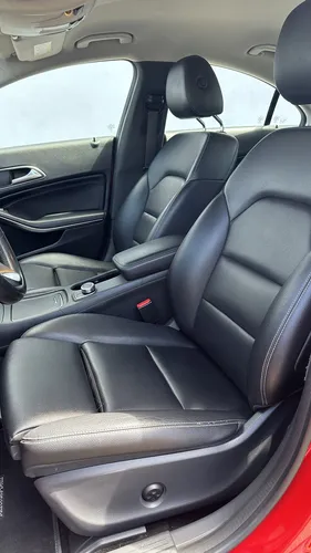 Mercedes-Benz Clase CLA 1.6 200 Cgi Sport At