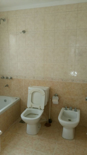 Imagen 13 de 15 de Departamento Con Cochera, 2 Dormitorios, La Plata