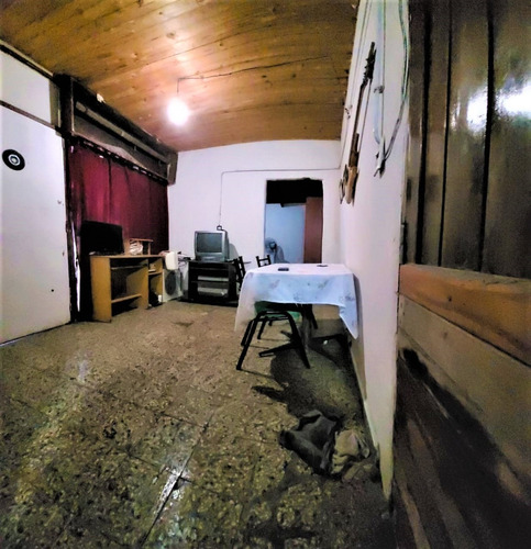 Venta - Casa A Refaccionar-peru 1200-merlo Sur - Usd 50.000