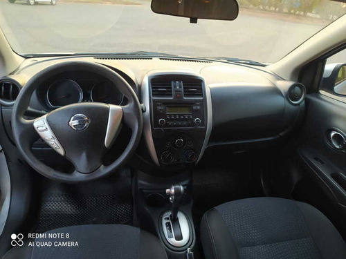 Imagem 10 de 14 de Nissan Versa 16sl Cvt