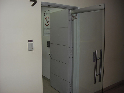 Imagen 3 de 26 de Parroquia La Candelaria Oficina En Alquiler Cod.21-3313 02129594482----04141469108 Rah Ccct